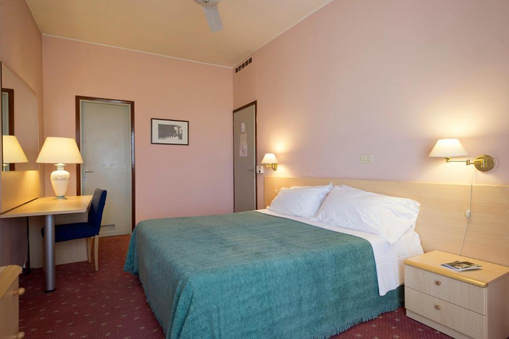 Hotel Gloria Salsomaggiore Terme Exterior photo