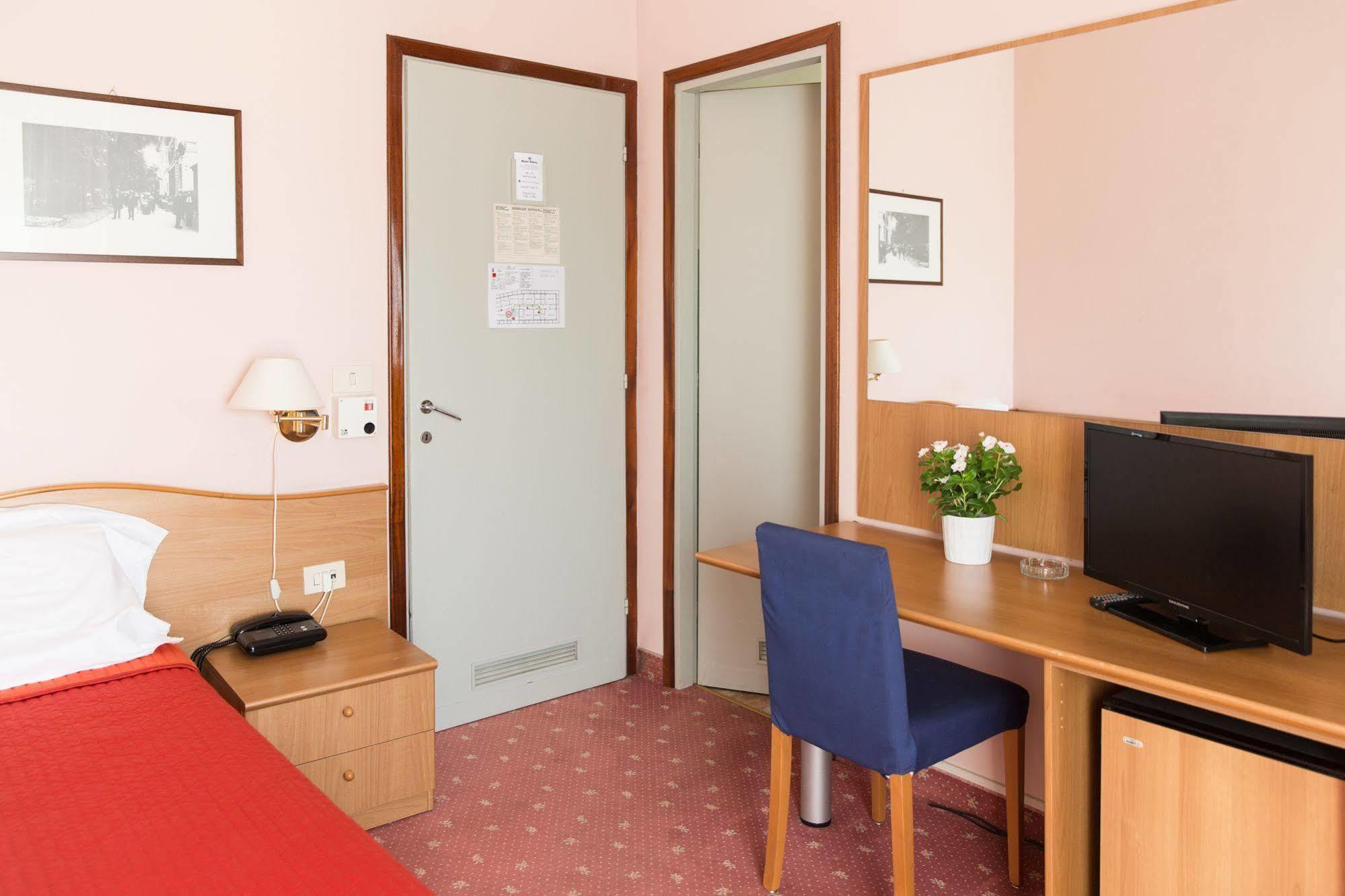 Hotel Gloria Salsomaggiore Terme Exterior photo