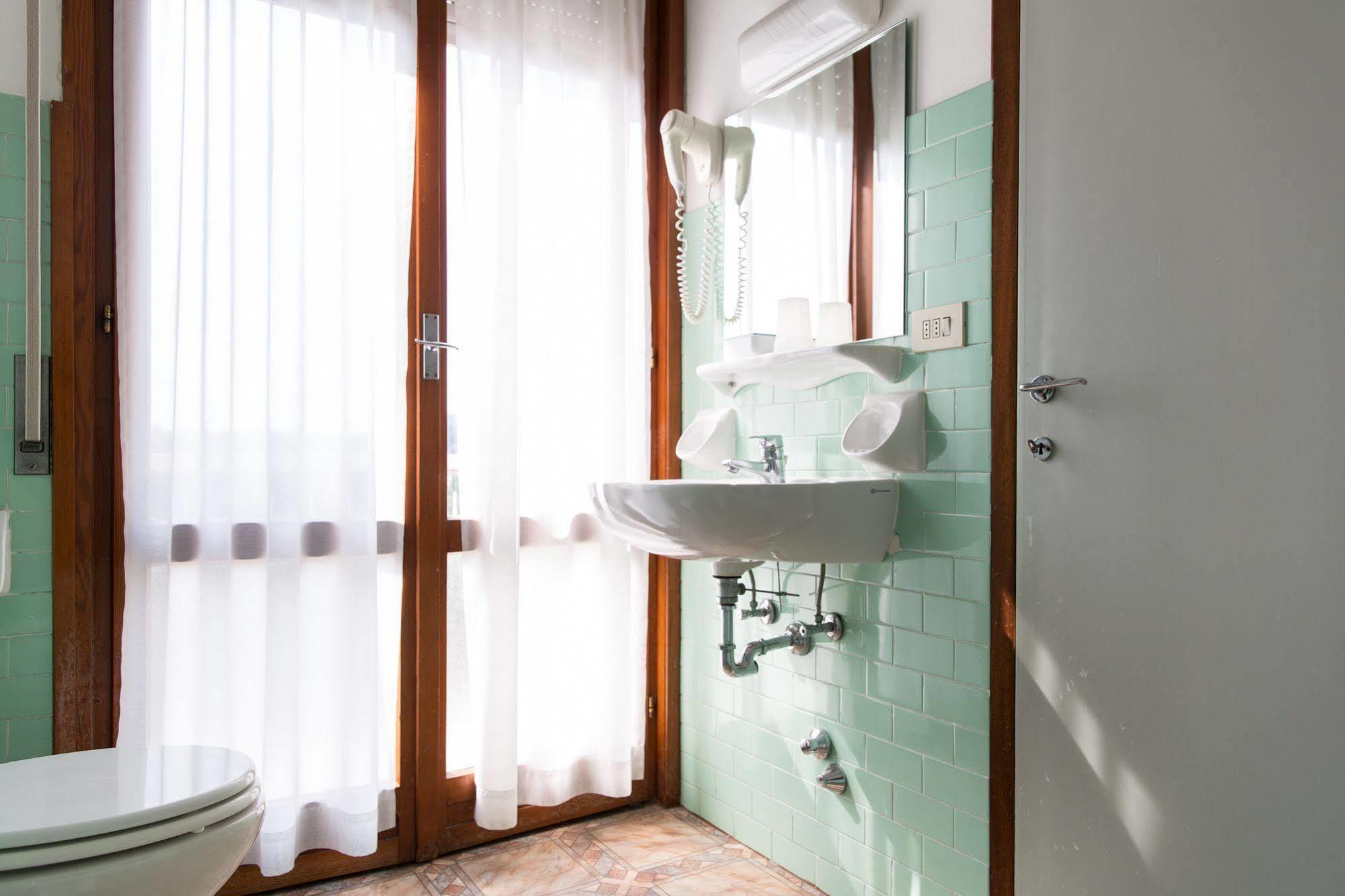 Hotel Gloria Salsomaggiore Terme Exterior photo
